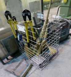 Корзина металлическая под шанцевый инструмент 600х600х900 ОЦ