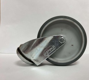 Колесо ф125 полипропилен поворот.под болт б/т (Германия)